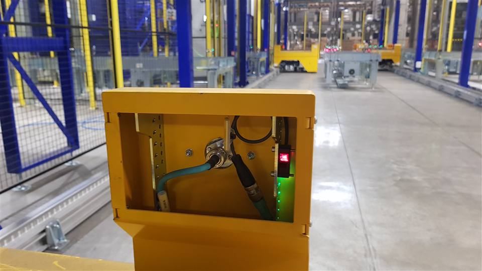 Elektro-Transportbahn mit Sensorik